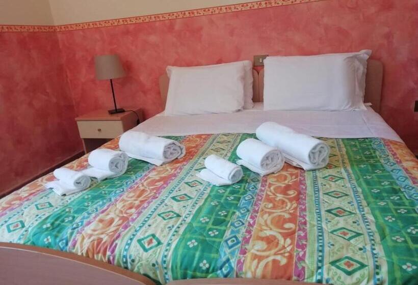 اتاق استاندارد, Hostel Il Tetto