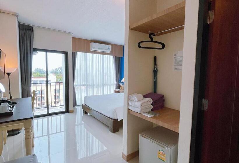اتاق استاندارد یک نفره, The Sixteenth Naiyang Beach Hotel Sha Plus