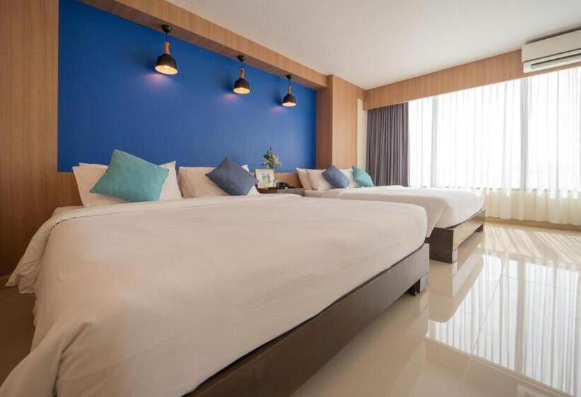 اتاق خانوادگی, The Sixteenth Naiyang Beach Hotel Sha Plus