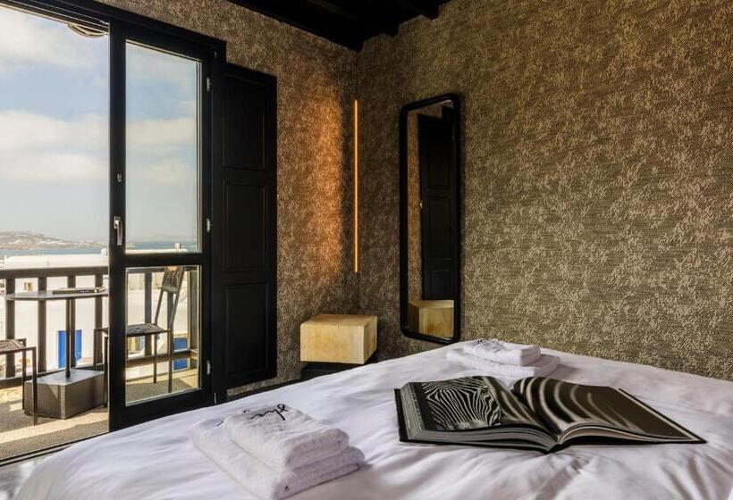 اتاق لوکس با بالکن و چشم‌انداز دریا, She Mykonos Boutique