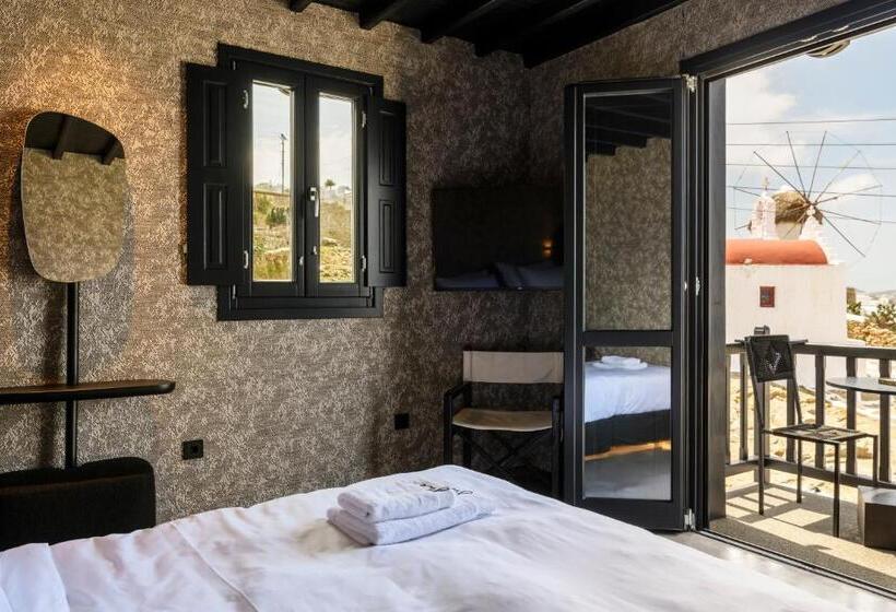 اتاق لوکس با بالکن و چشم‌انداز دریا, She Mykonos Boutique