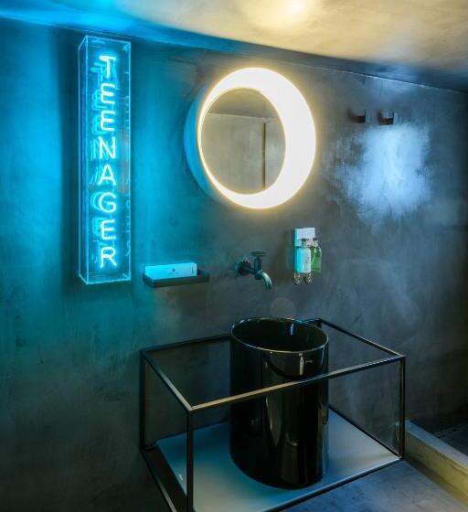 اتاق لوکس, She Mykonos Boutique