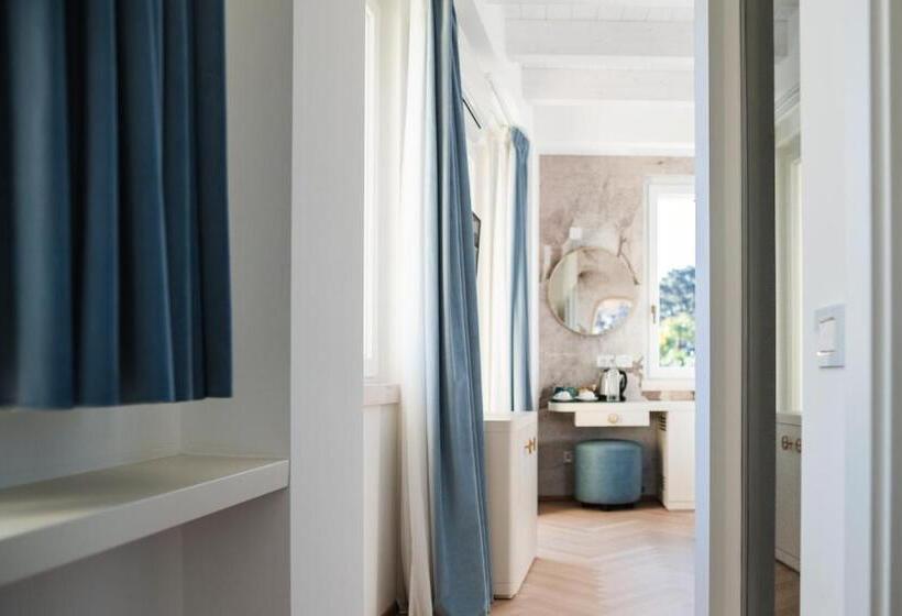 اتاق لوکس با بالکن, Luxury Suites Rocopom   Lake Front