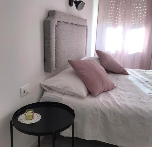 اتاق استاندارد, Terrace Boutique Inn