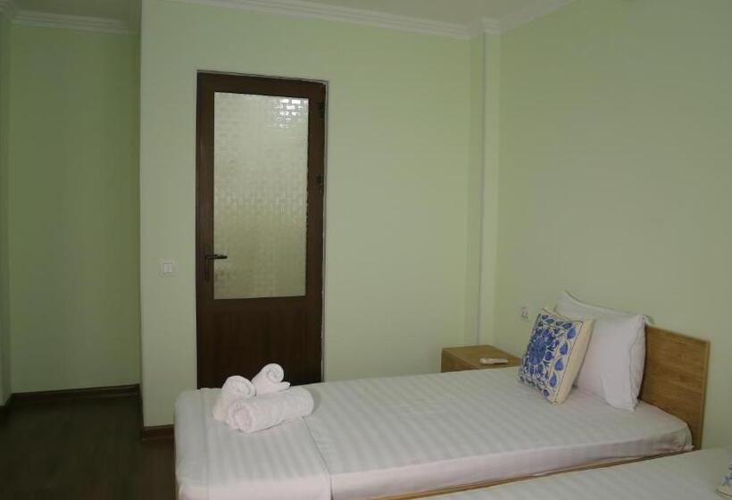 اتاق استاندارد با چشم‌انداز, Samarkand сity Guest House