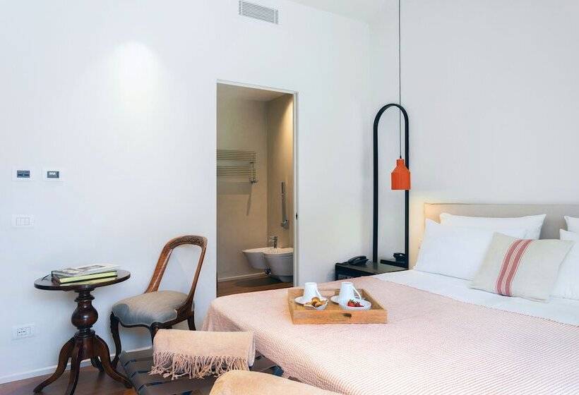 اتاق لوکس با وان آب گرم, Domìa Boutique Hotel E Cucina