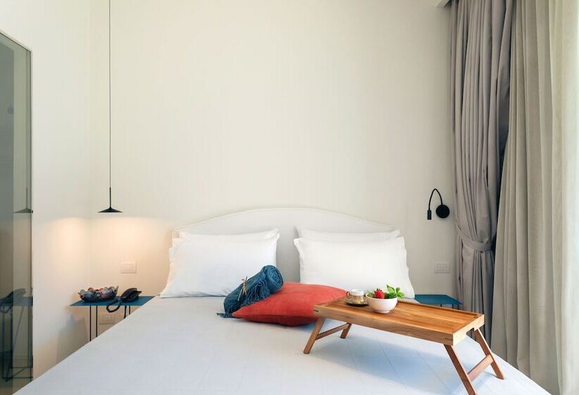 اتاق لوکس با وان آب گرم, Domìa Boutique Hotel E Cucina