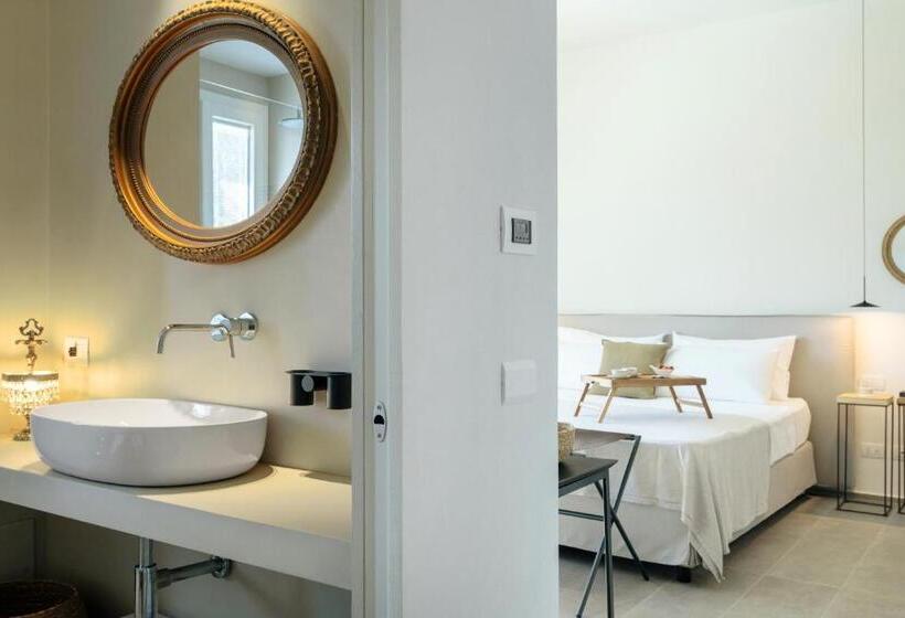 اتاق لوکس با بالکن, Domìa Boutique Hotel E Cucina