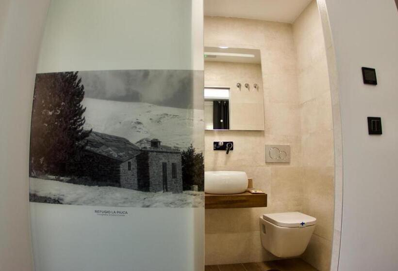 اتاق استاندارد, El Refugio