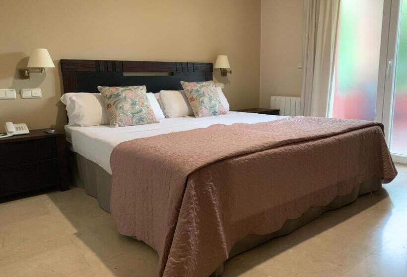 سوییت جونیور, Villa San Francisco