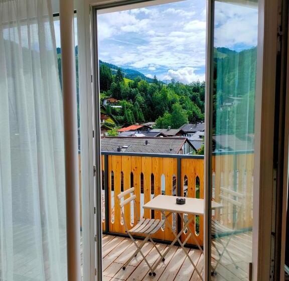 آپارتمان لوکس 2 خوابه, Allsuite Resort Fieberbrunn
