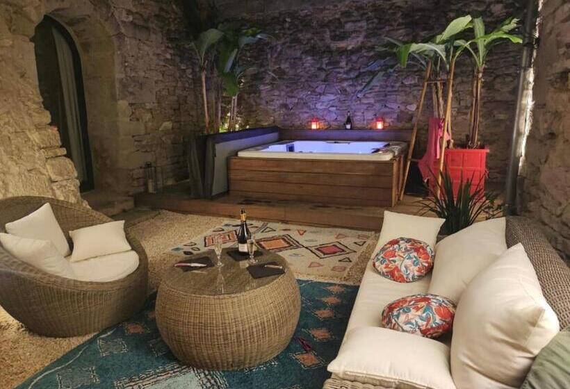 اتاق استاندارد با تخت بزرگ, La Maison D'aimé