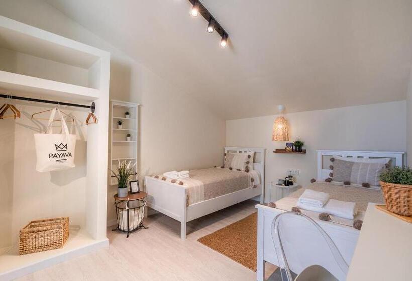 اتاق پریمیوم چهارنفره, Payava Hotel By True Blue