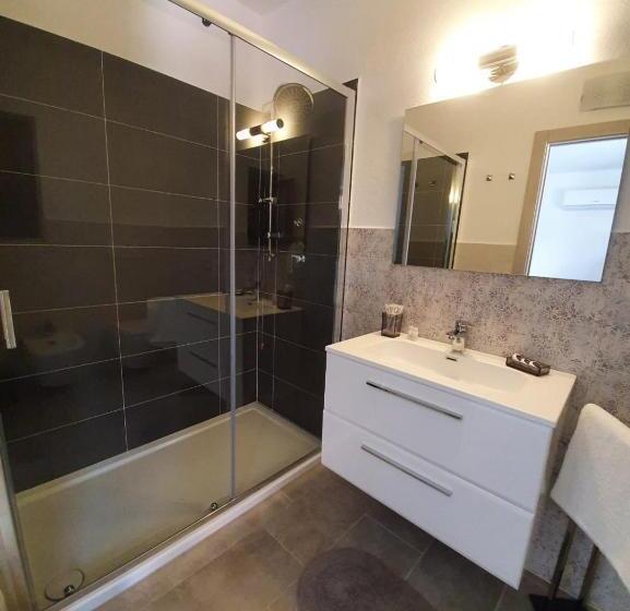 اتاق استاندارد, Affittacamere Samar