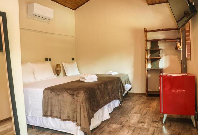 سوییت با چشم‌انداز باغ, Bossa Beach House