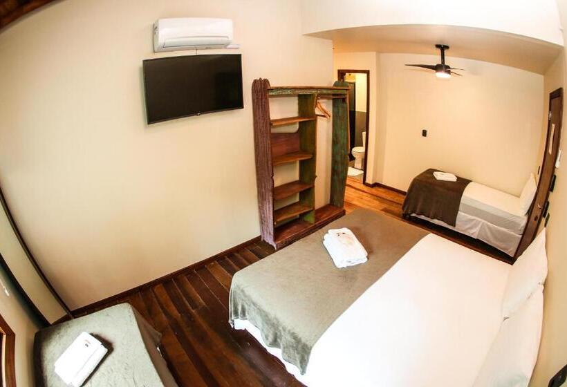 سوییت سوپریور, Bossa Beach House