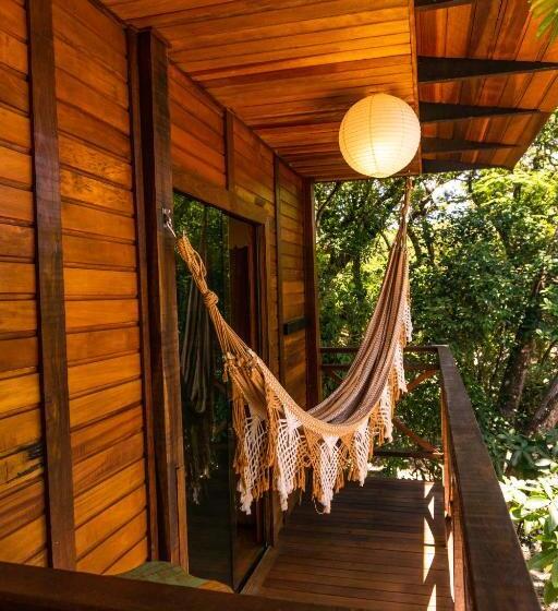 سوئیت با بالکن, Bossa Beach House