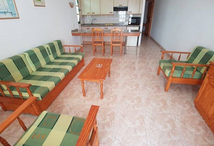 带1个卧室的带阳台的公寓, Apartamentos Tisalaya