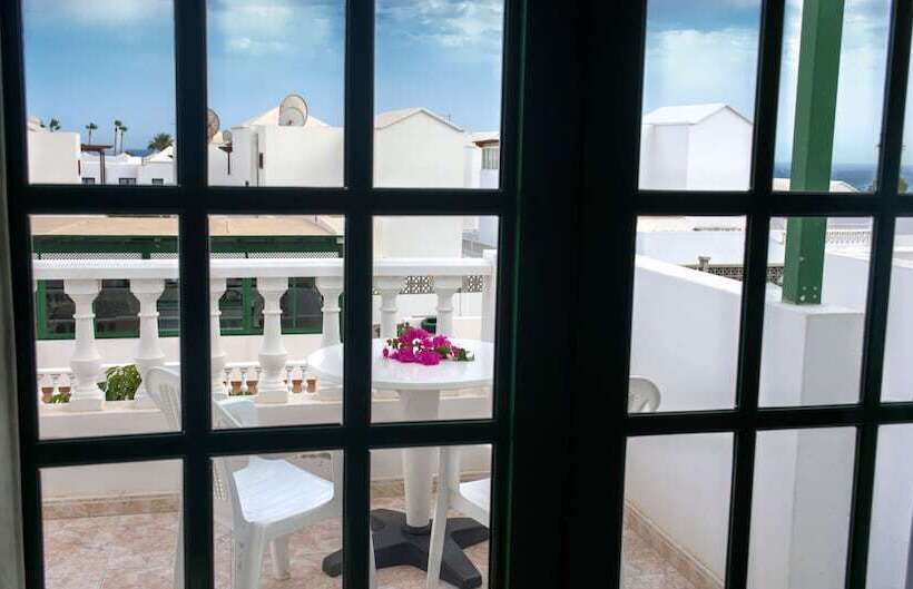 1 Bedroom Apartment with Balcony, Apartamentos Tisalaya