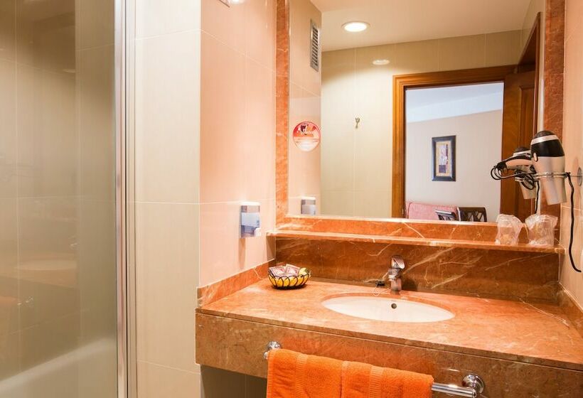 דירה בת חדר שינה 1 עם מרפסת, Aparthotel El Galeón
