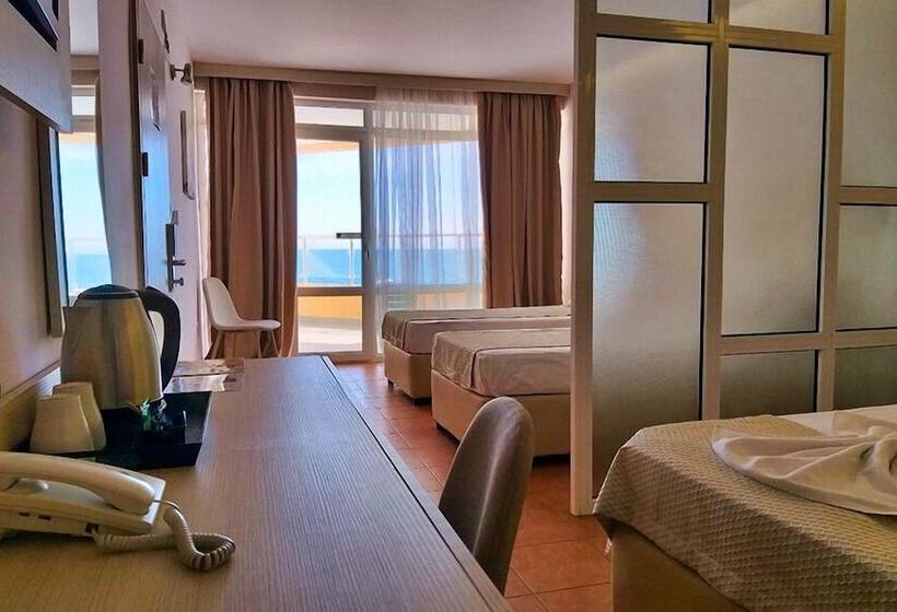 استودیو استاندارد با چشم‌انداز دریا و بالکن, Aphrodite Beach