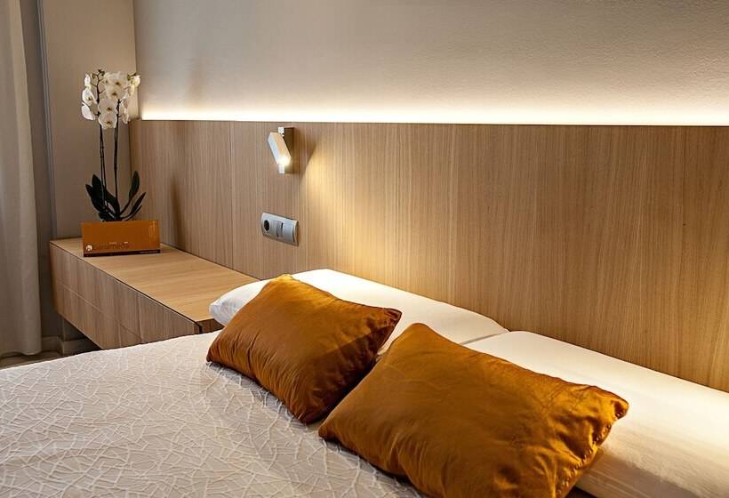 Chambre Supérieure avec Hydromassage, Barrameda