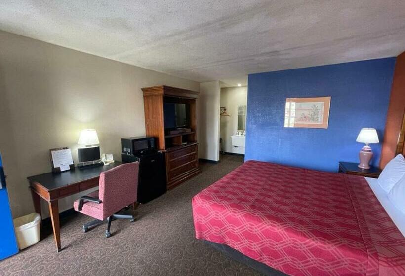 Quarto standard, Knights Inn & Suites Emporia