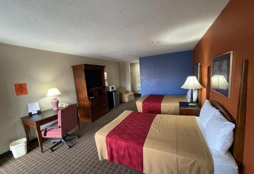 Quarto standard, Knights Inn & Suites Emporia