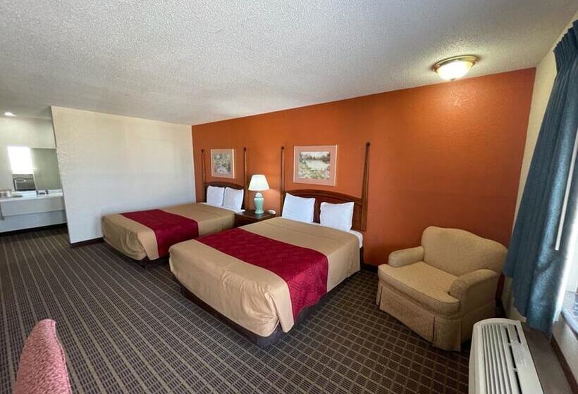 Quarto Standard 2 Camas Casal, Knights Inn & Suites Emporia