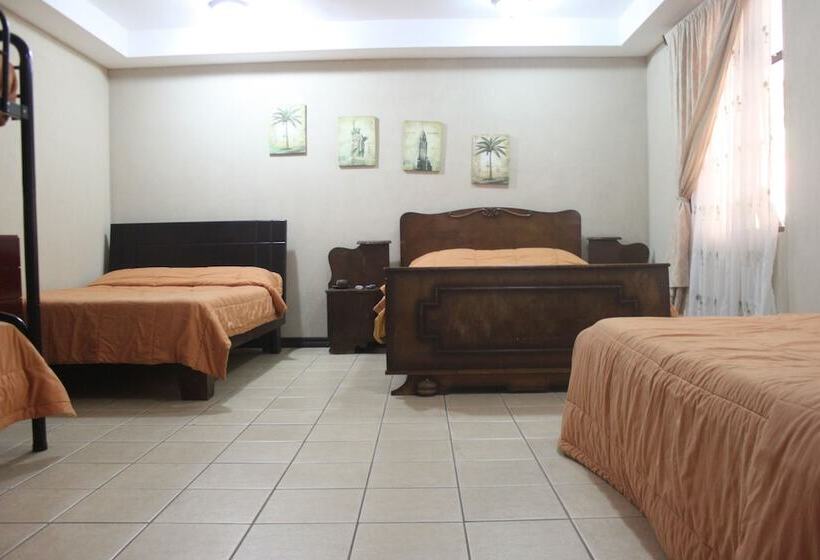 اتاق خانوادگی, Santa Maria Inn
