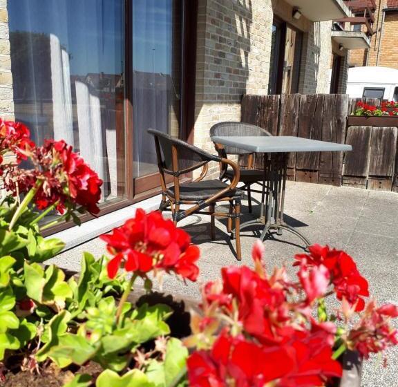 اتاق استاندارد در طبقه همکف, Westendia Free Parking Top Breakfast