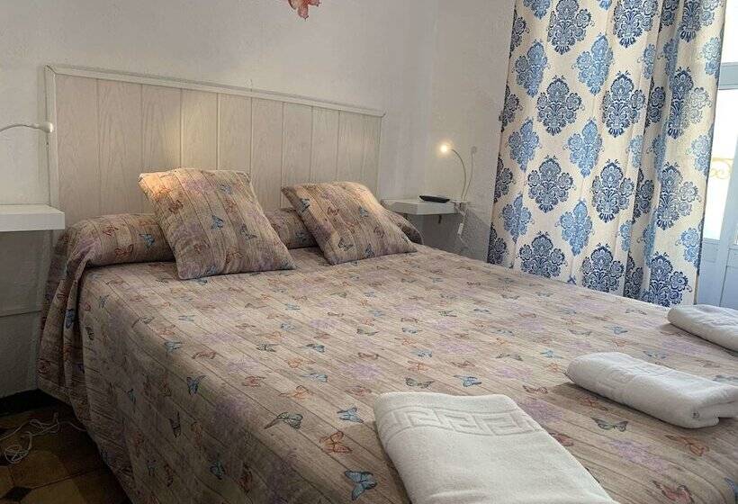 Standard Single Room, Pension Giraldilla