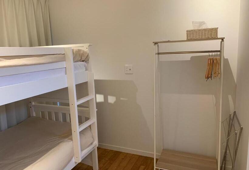 اتاق استاندارد با سرویس بهداشتی مشترک, B&b Kamakura