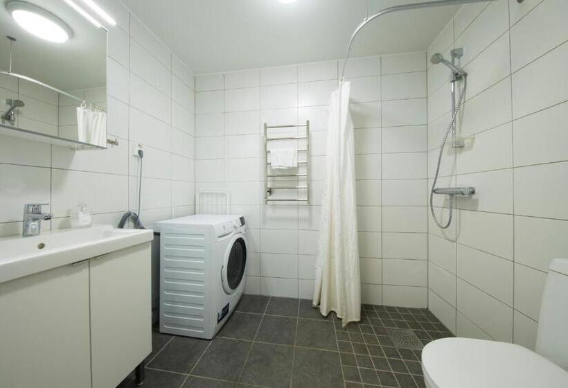 استودیوی سوپریور, Continental Apartment Hotel Sollentuna