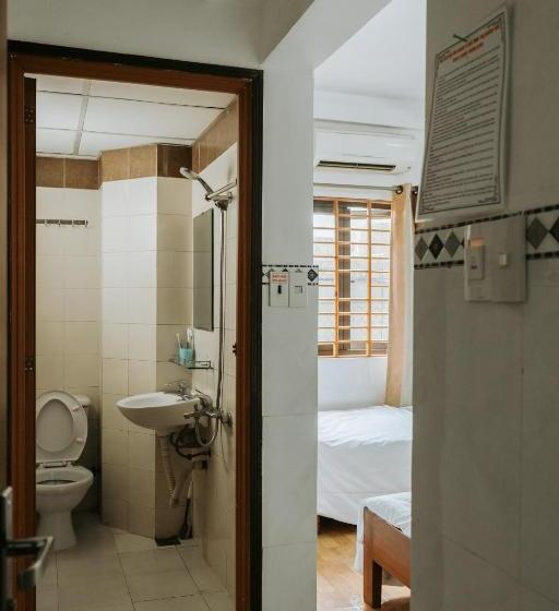 اتاق استاندارد سه نفره, 5h Homestay