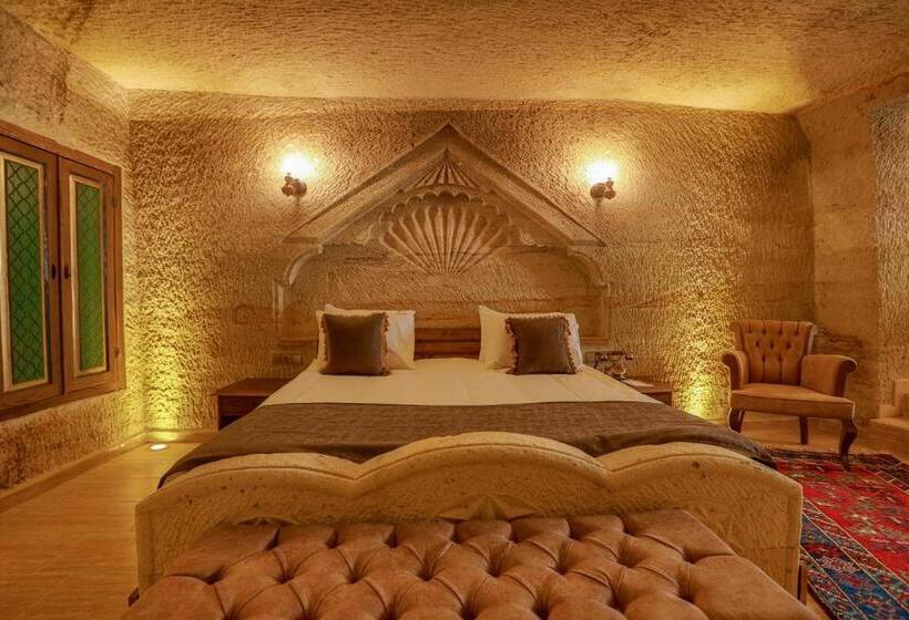 سوییت لوکس, Ada Cave Suites