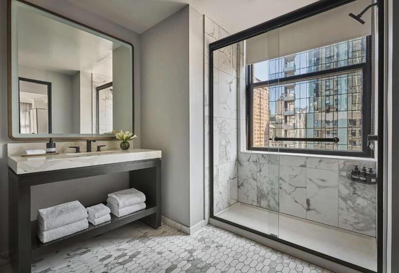اتاق استاندارد با تخت بزرگ, Pendry Chicago