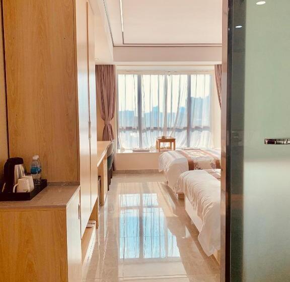 اتاق لوکس, Youngsun
