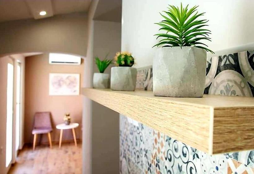 آپارتمان 1 خوابه همکف, Centar Lux 2