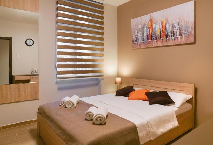 اتاق استاندارد, Centar Lux 2