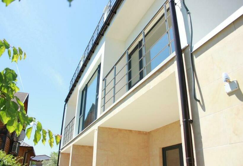 آپارتمان 1 خوابه با چشم‌انداز دریا, Apartamenty Terrasa