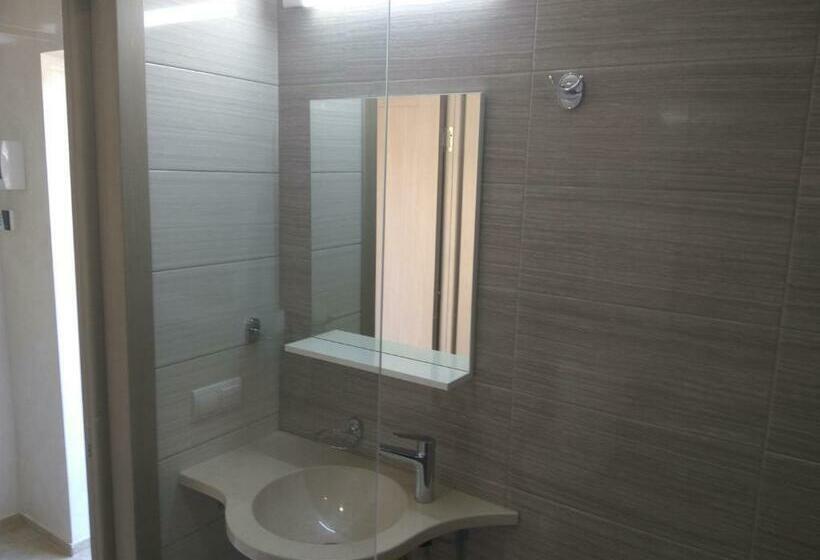 آپارتمان 1 خوابه با چشم‌انداز دریا, Apartamenty Terrasa