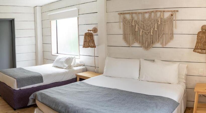 اتاق استاندارد چهار تخته, Mar Blanco