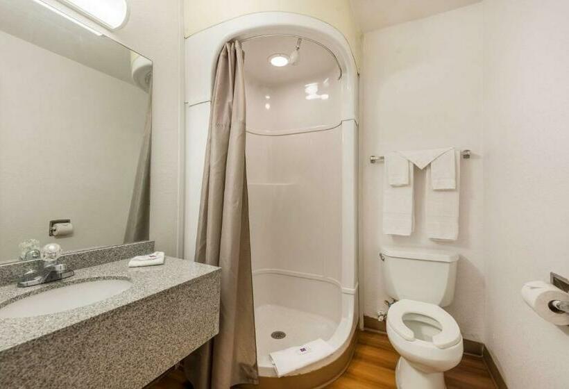 اتاق استاندارد چهار تخته, Motel 6dayton, Oh