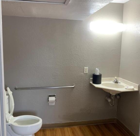 اتاق استاندارد چهار تخته, Motel 6dayton, Oh