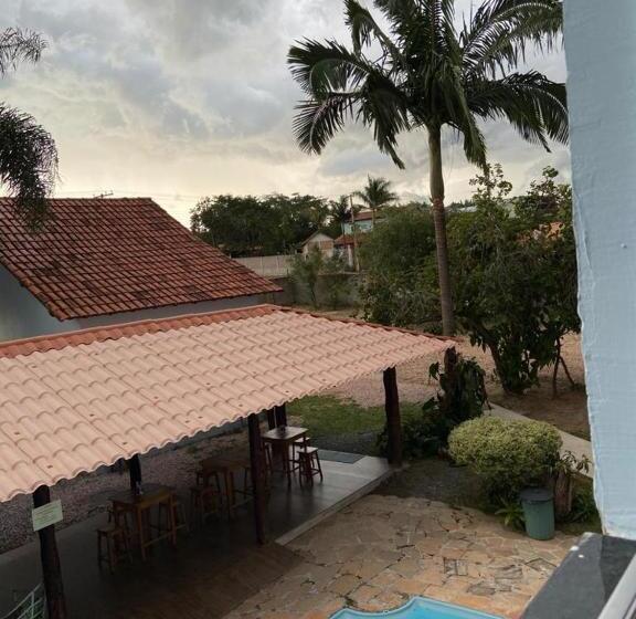 اتاق استاندارد سه تخته با چشم‌انداز استخر, Pousada Mirante Da Lua