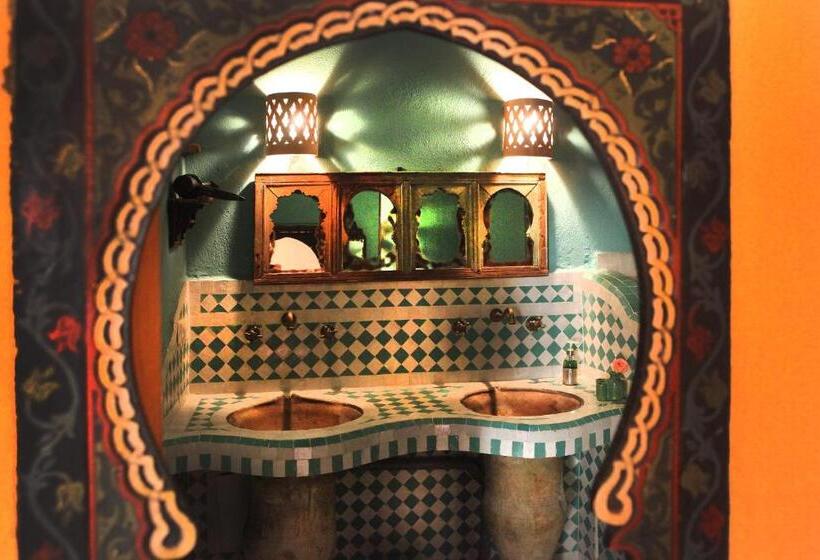 اتاق استاندارد سه نفره, Riad Lune Et Soleil
