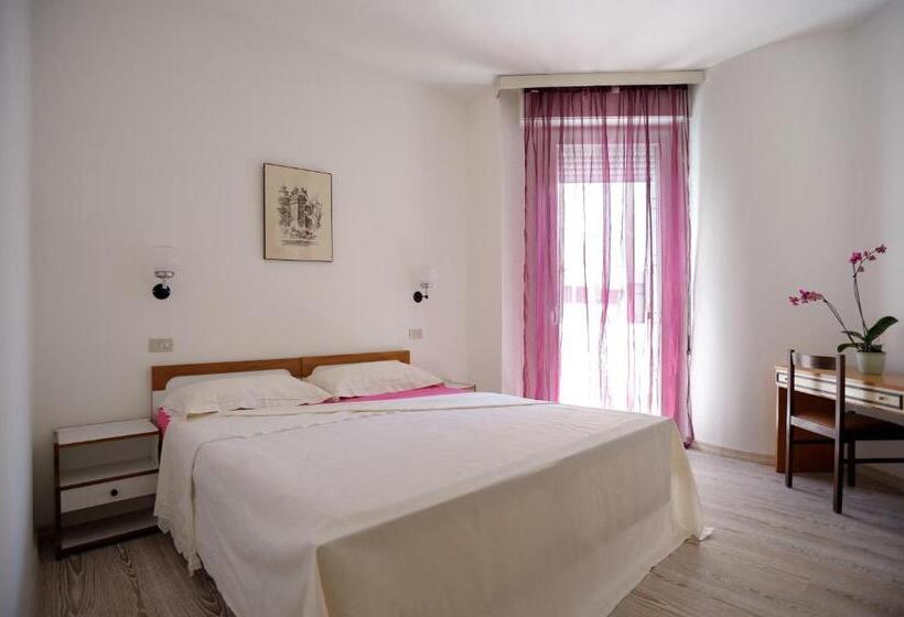 آپارتمان 2 خوابه, Solemare Hotel E Residence