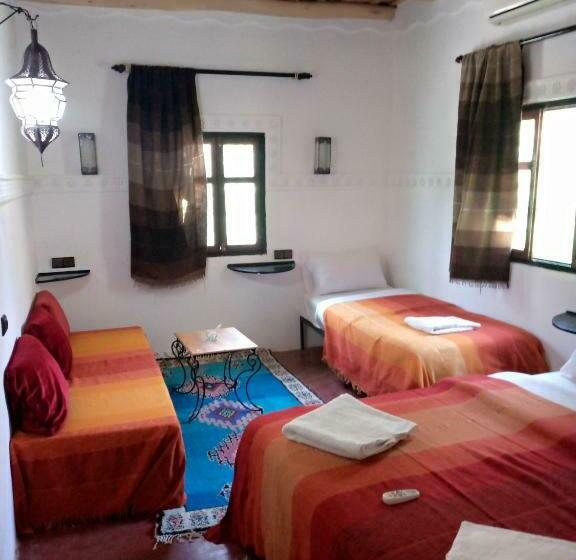 اتاق ساده سه‌ نفره, Auberge La Fibule Du Dades