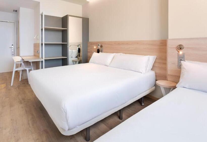 اتاق خانوادگی, B&b Hotel Murcia
